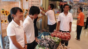 スーパーマーケットでの販売会 スーパーマーケットでの販売会