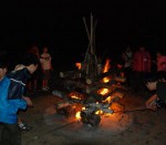 キャンプファイヤーの様子