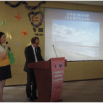 雷坂副校長による本校の概要説明