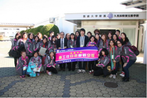 来校したマカオからの視察団