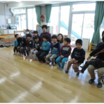 「始まりの会の様子」