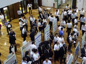 平成２７年度ＳＧＨ指定校５６校によるポスターセッションの様子