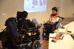 高橋選手による講演の様子