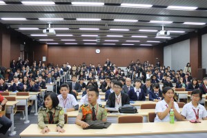シンポジウム会場の様子